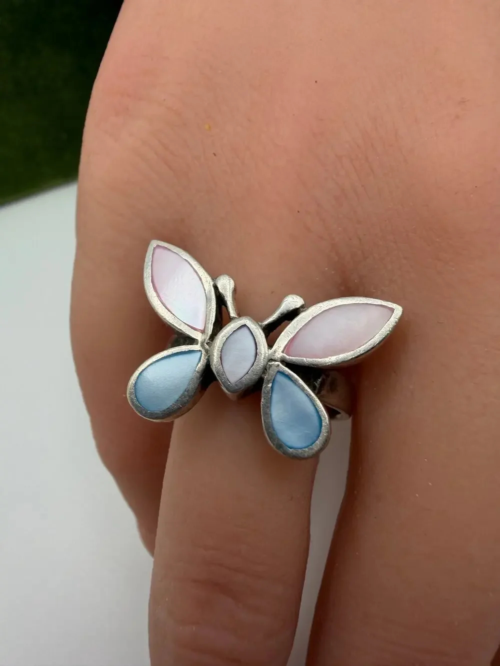 Sterling silver ring, butterfly, mother of pearl, blue & pink sz 6.5